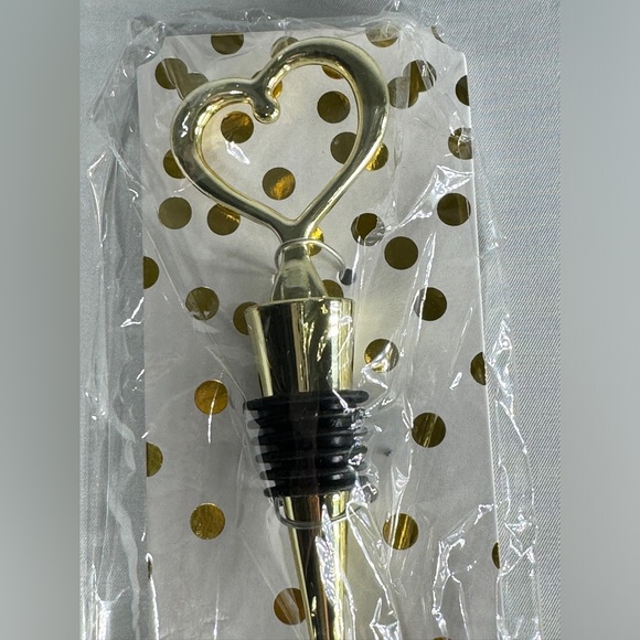 NWT- Kate Aspen Heart of Gold Bottle Wine Stopper Party Favor Guest Gift - Picture 4 of 5